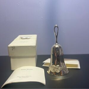Vera Wang x Wedgwood Metal Infinity Kissing Bell in Box